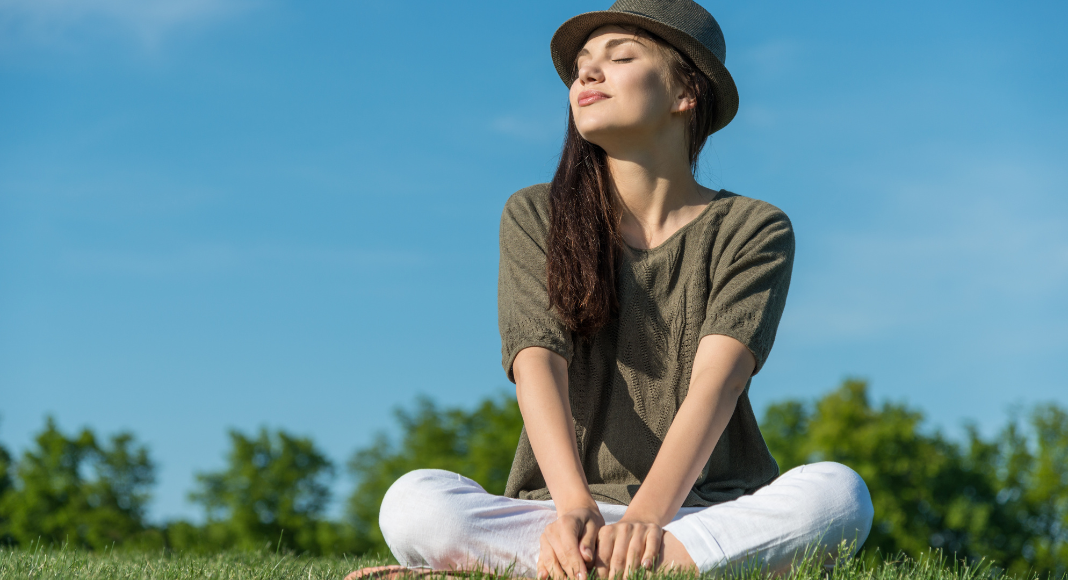 6 Simple Ways to Revive Your Mood on a "Blah" Mom Day