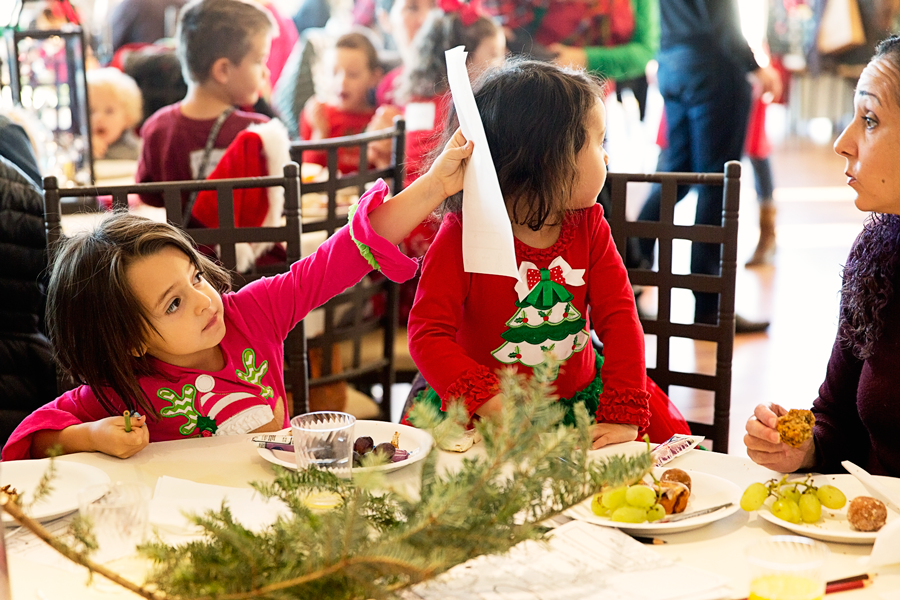 ABQ Mom Blog Licht photography Kate Bukles Photography Breakfast with Santa