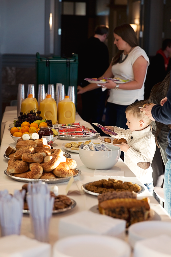 ABQ Moms Blog Licht Photography Kate Buckles Photography NOAH's event venue Breakfast with SantaABQ Moms Blog Licht Photography Kate Buckles Photography NOAH's event venue Breakfast with Santa