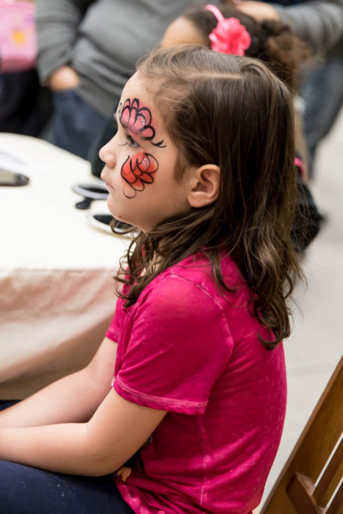 Albuquerque Moms Blog Easter Egg Hunt at Menaul School sponsored by Cornali & McDonald Orthodontic Specialists