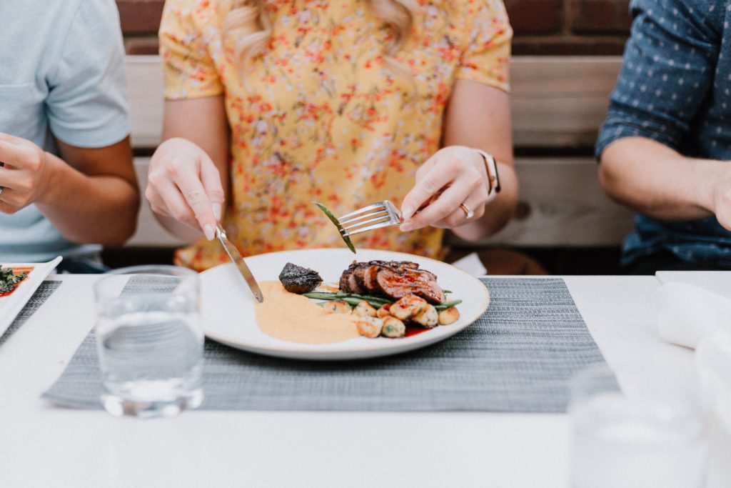 woman eating a low carb meal