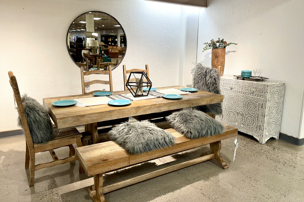 Southwest Chic Tablescape