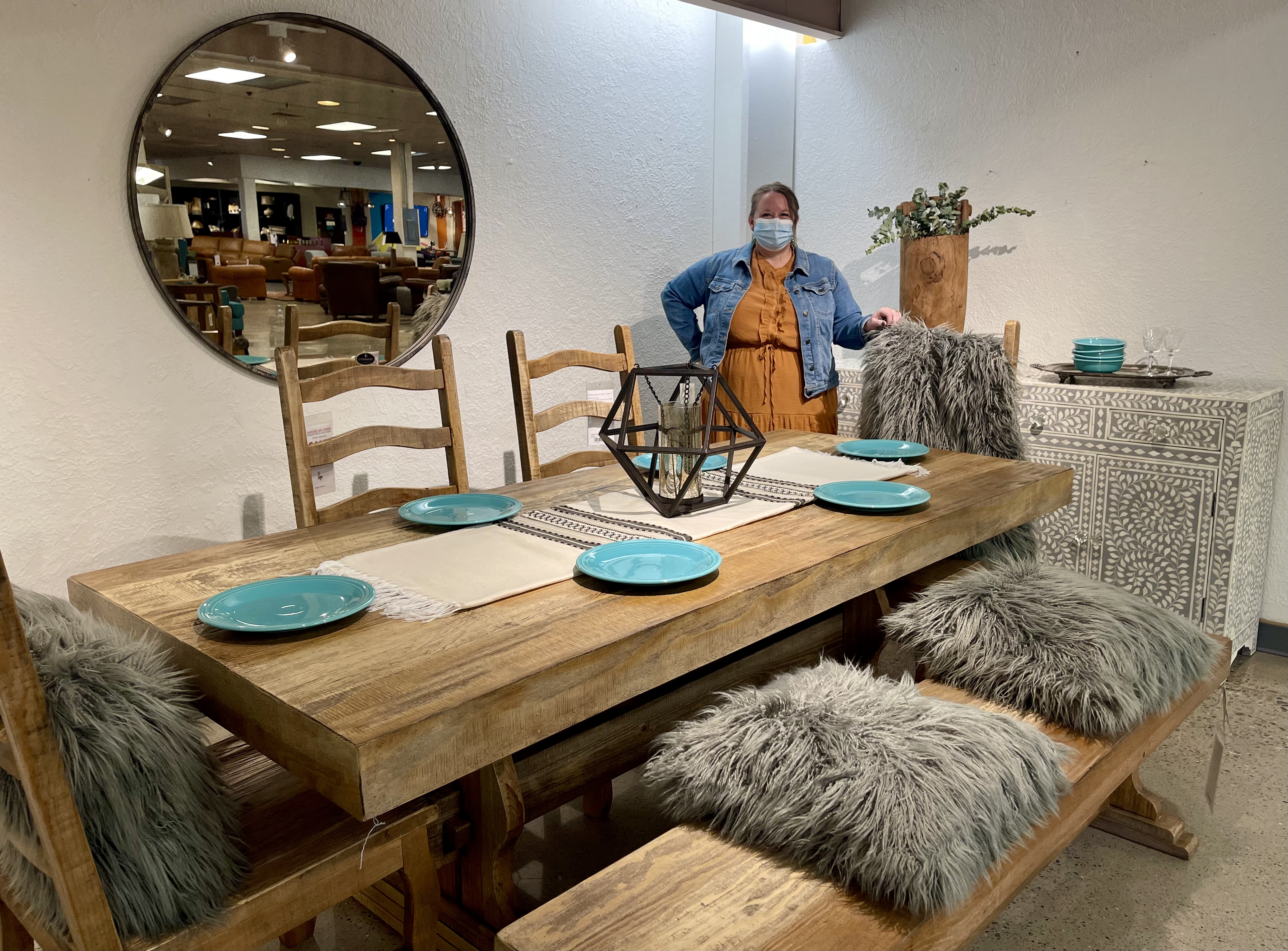Mandie Southwest Chic Tablescape Challenge