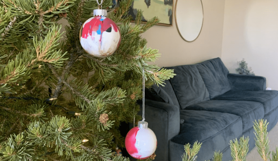 3 DIY Ornaments for Kids that You'll Actually Want to Put on the Tree