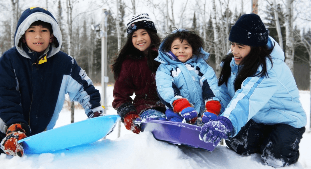 Guide to Sledding & Snow‑Play In and Around Albuquerque